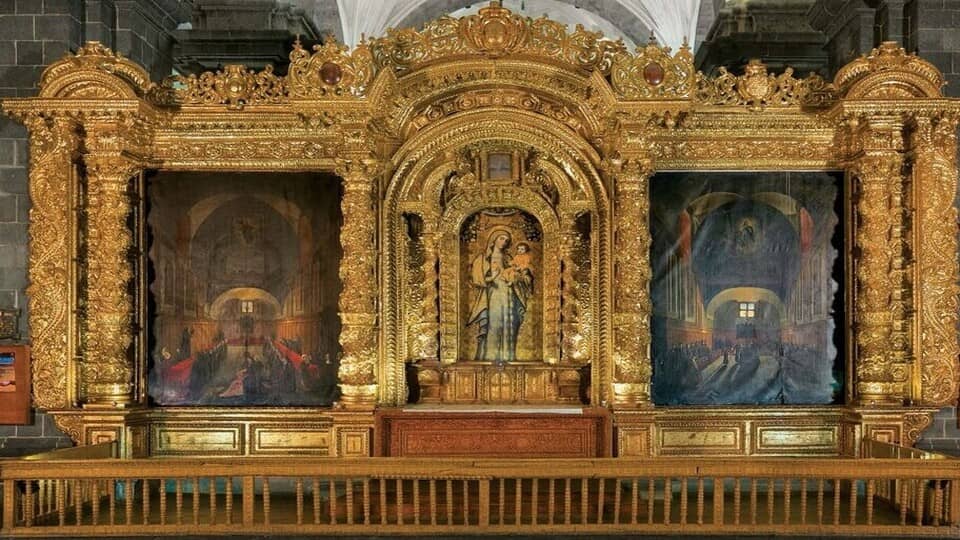 Retablo de la antigua virgen de Natividad