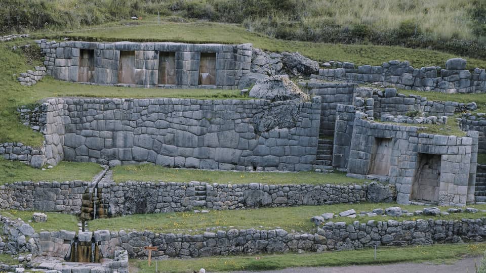Tambomachay lugar de descanso del inca y su familia.