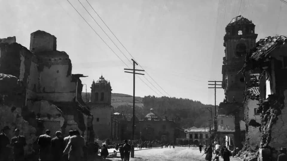 Actual calle Mantas después del terremoto en la cuidad del Cusco.