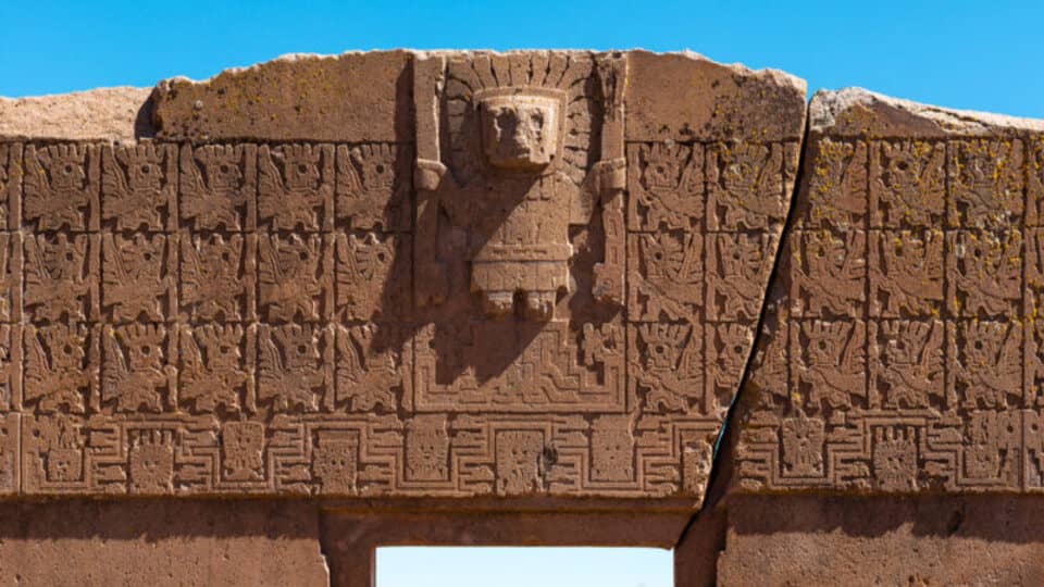 Portada del sol en Tiwanaku